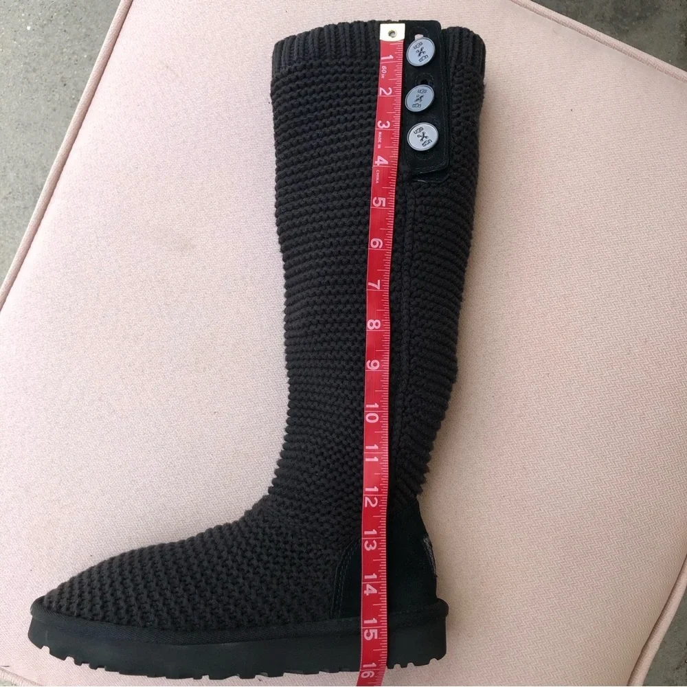 Ugg 1094949 Cardy Tall Black Knit Pull-on Button Winter Boots Women's 6